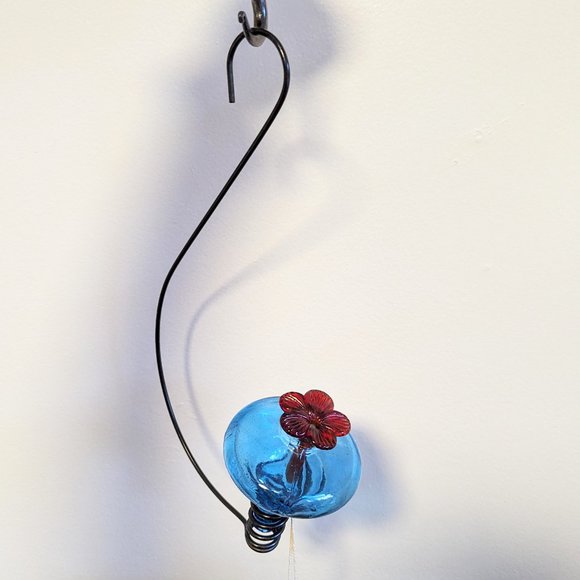 Hummingbird feeder hand blown glass - Picture 12 of 13